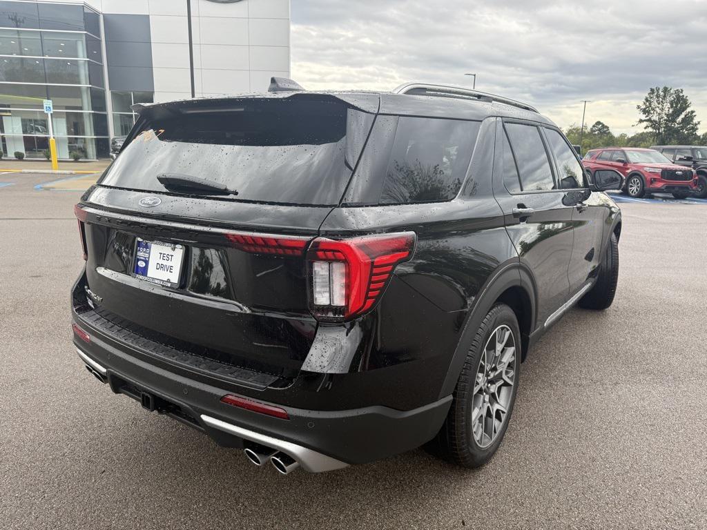 new 2025 Ford Explorer car, priced at $53,908