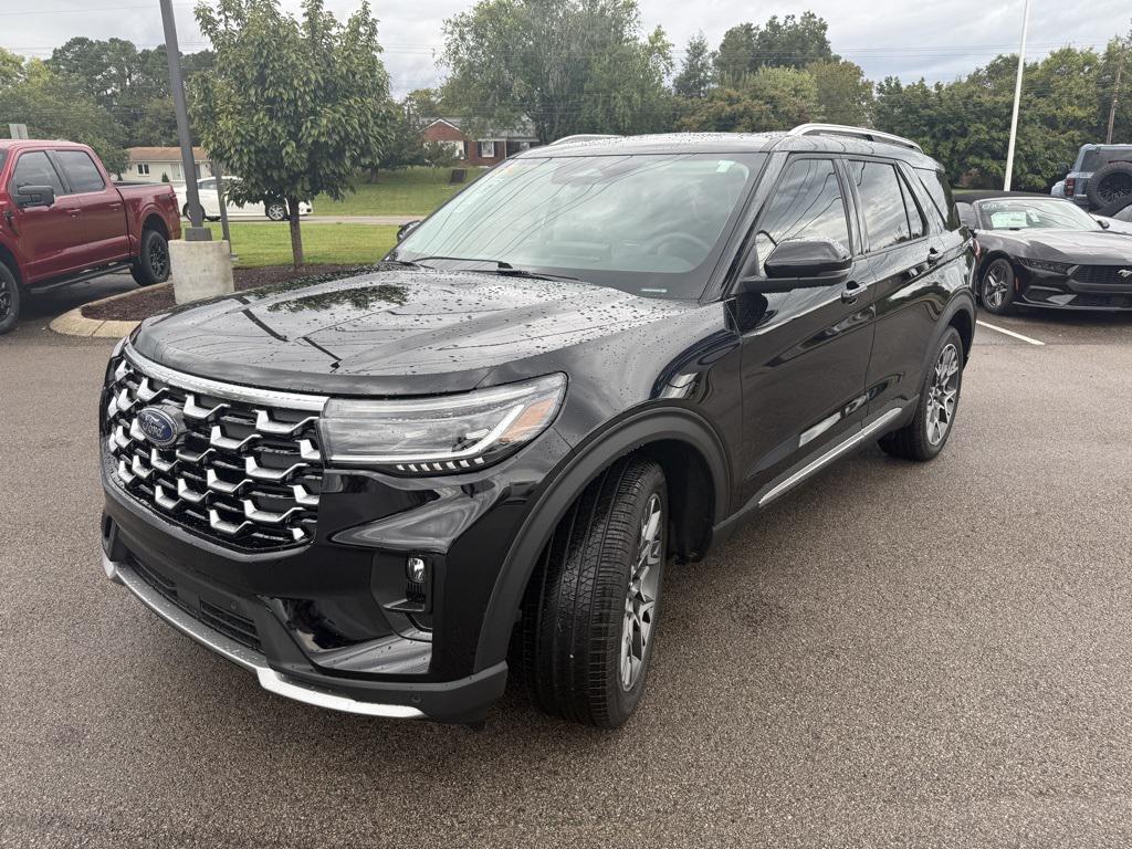 new 2025 Ford Explorer car, priced at $53,908
