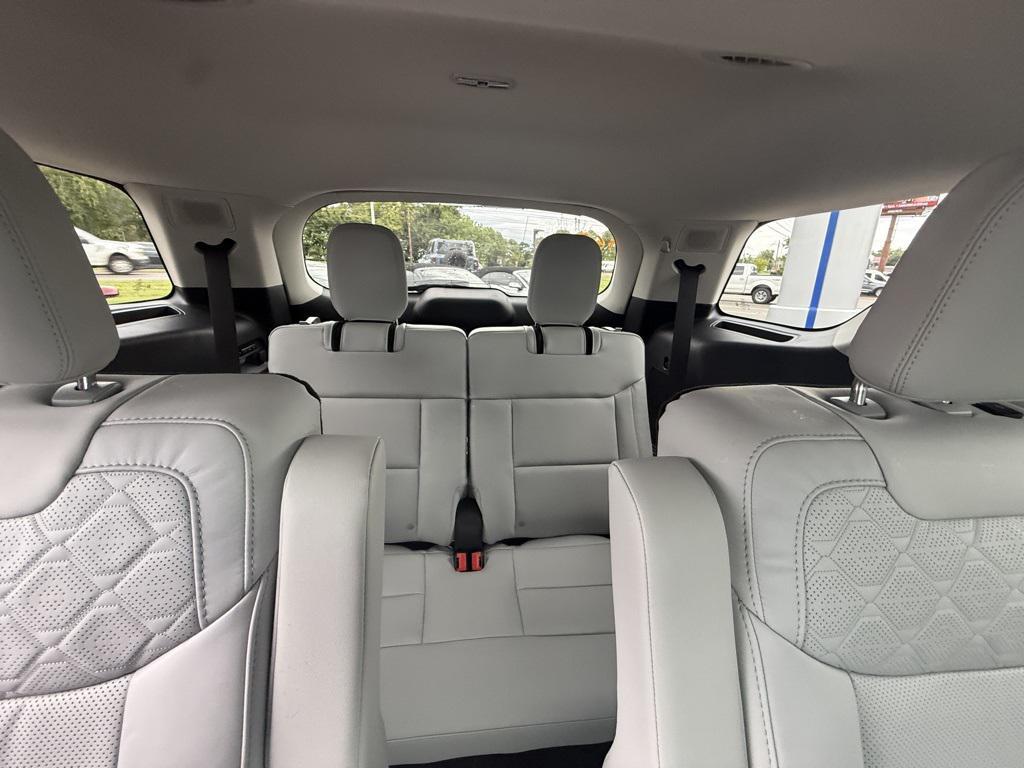 new 2025 Ford Explorer car, priced at $53,908