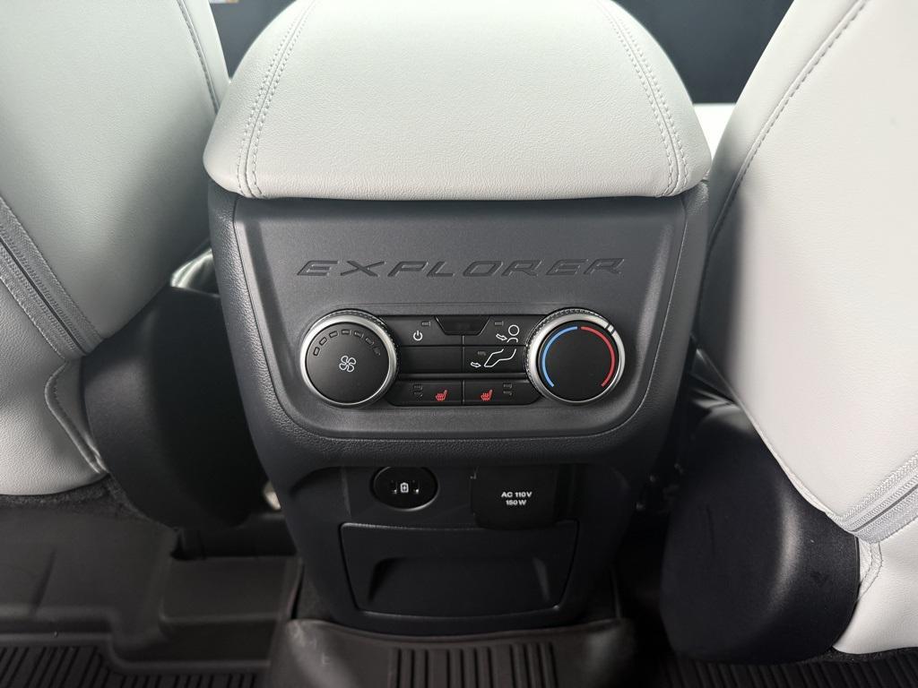 new 2025 Ford Explorer car, priced at $53,908