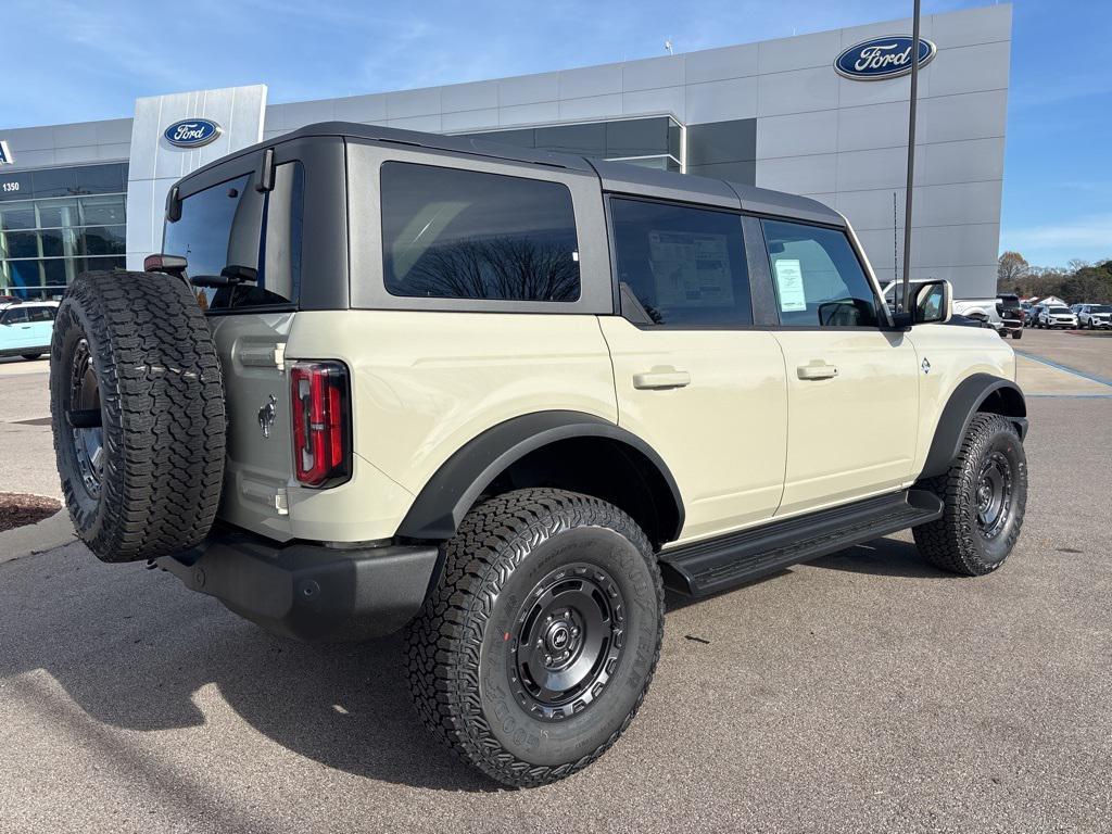 new 2025 Ford Bronco car, priced at $55,590