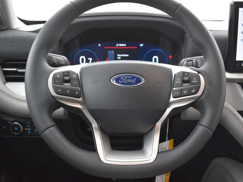 new 2025 Ford Explorer car, priced at $39,691