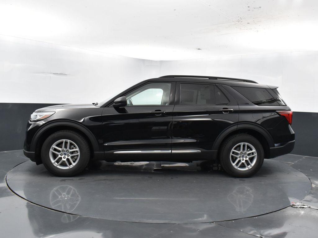 new 2025 Ford Explorer car, priced at $39,691