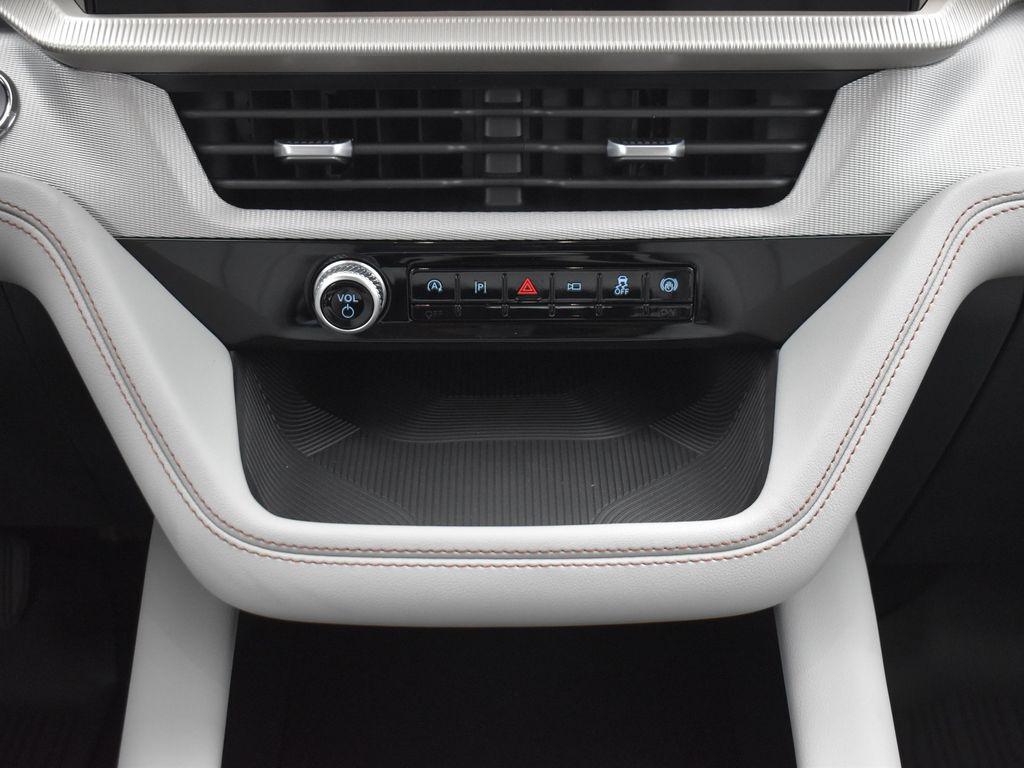 new 2025 Ford Explorer car, priced at $39,691