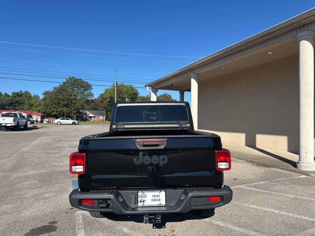 used 2022 Jeep Gladiator car, priced at $30,907
