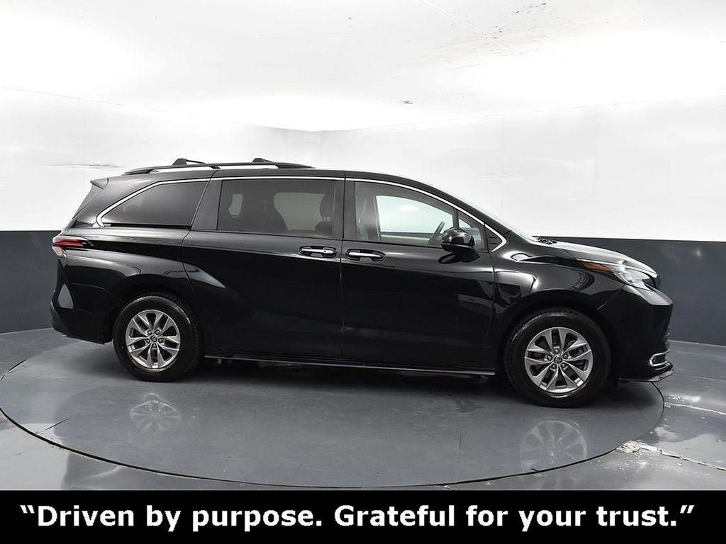 used 2022 Toyota Sienna car, priced at $40,950