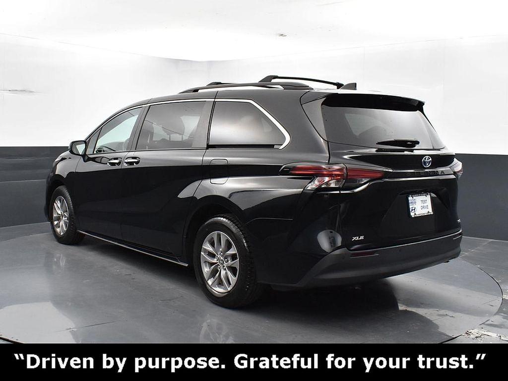used 2022 Toyota Sienna car, priced at $40,950