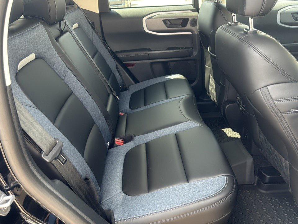 new 2025 Ford Bronco Sport car, priced at $35,834