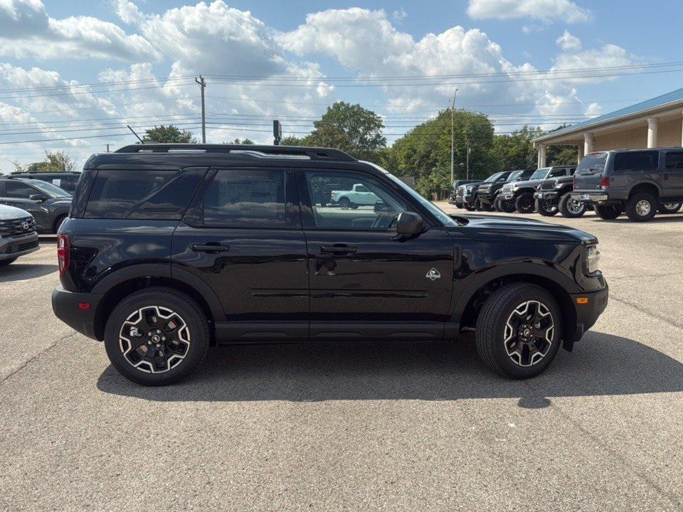 new 2025 Ford Bronco Sport car, priced at $35,834