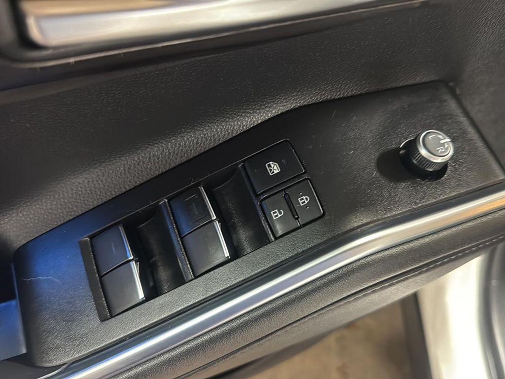 used 2021 Toyota Highlander car, priced at $34,857