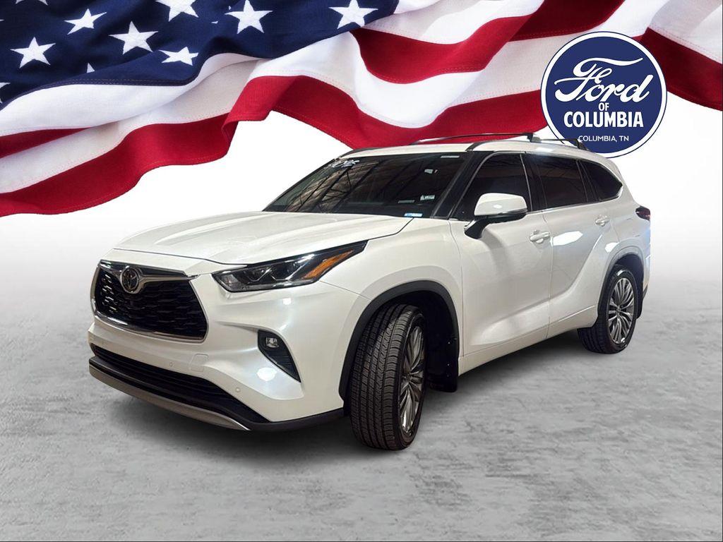 used 2021 Toyota Highlander car, priced at $34,857