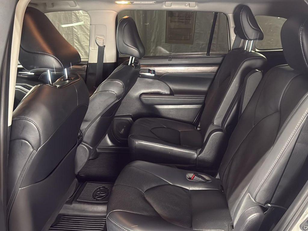 used 2021 Toyota Highlander car, priced at $34,857
