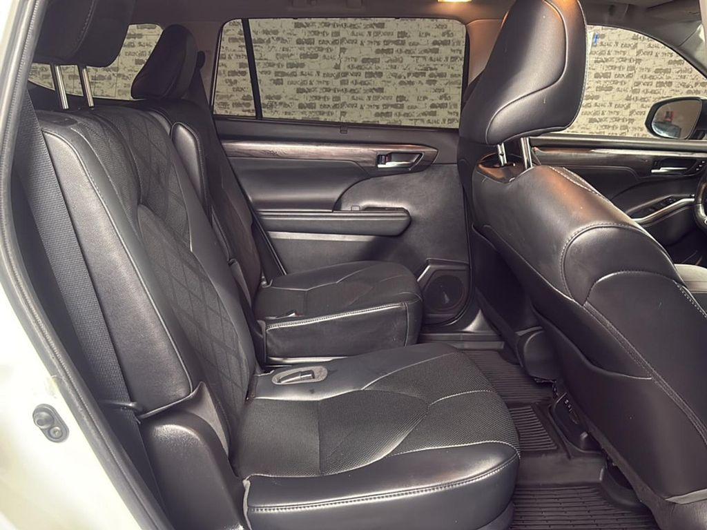 used 2021 Toyota Highlander car, priced at $34,857