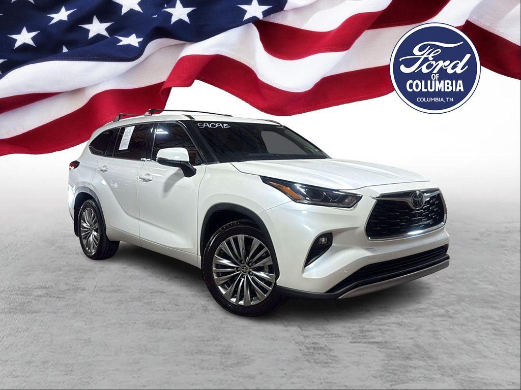 used 2021 Toyota Highlander car, priced at $34,857