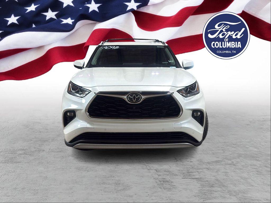 used 2021 Toyota Highlander car, priced at $34,857