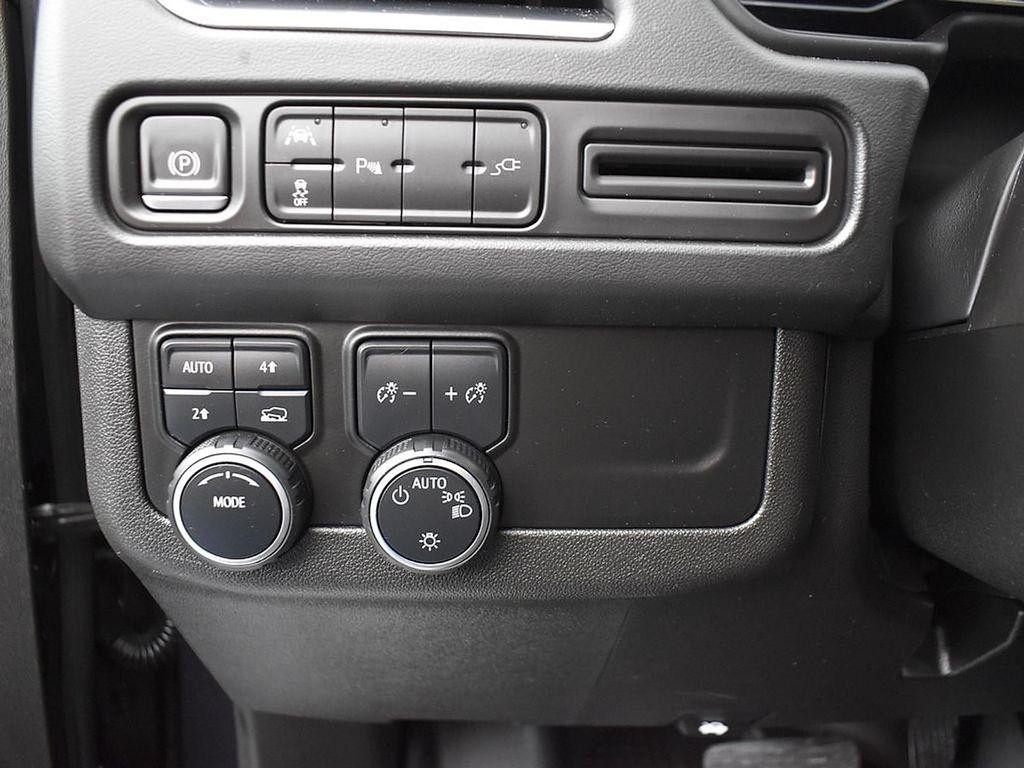used 2022 Chevrolet Tahoe car, priced at $44,498