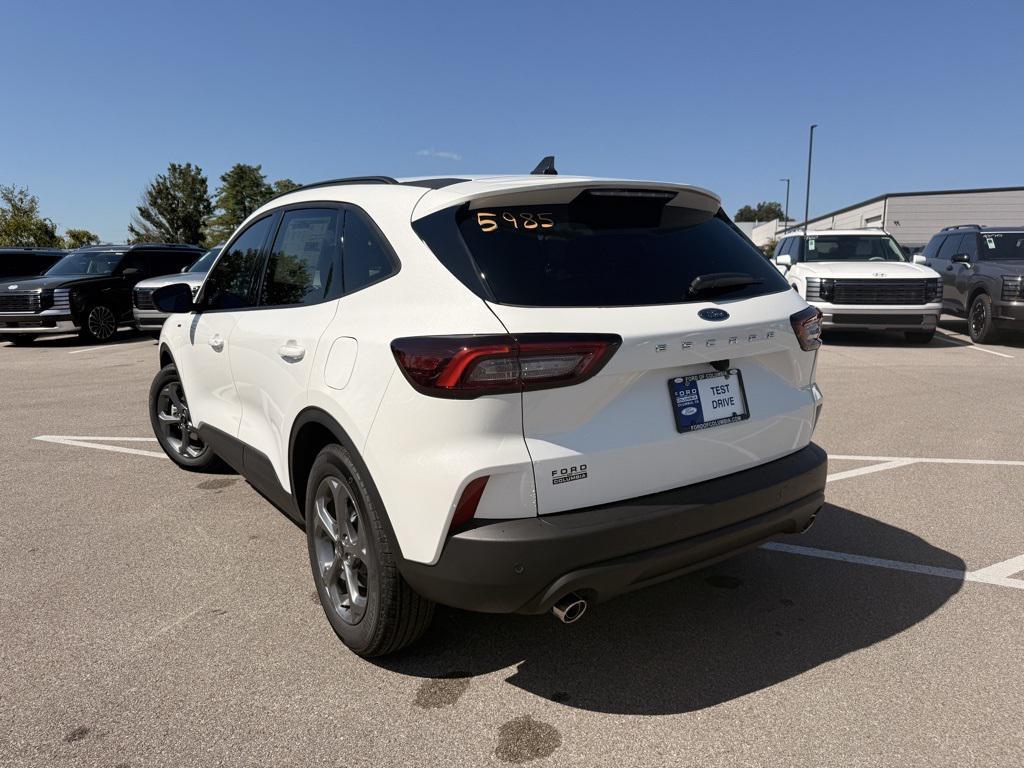 new 2026 Ford Escape car, priced at $32,020