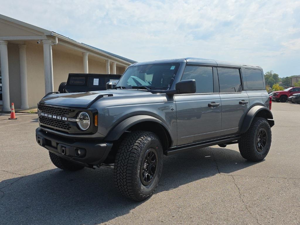 new 2025 Ford Bronco car, priced at $50,568