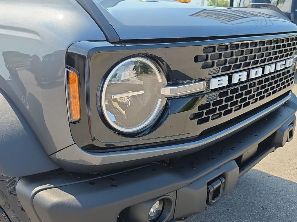new 2025 Ford Bronco car, priced at $50,568