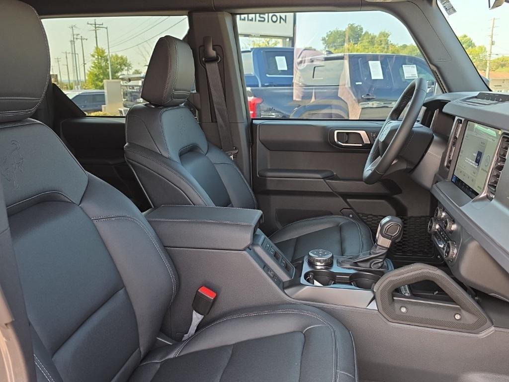 new 2025 Ford Bronco car, priced at $50,568