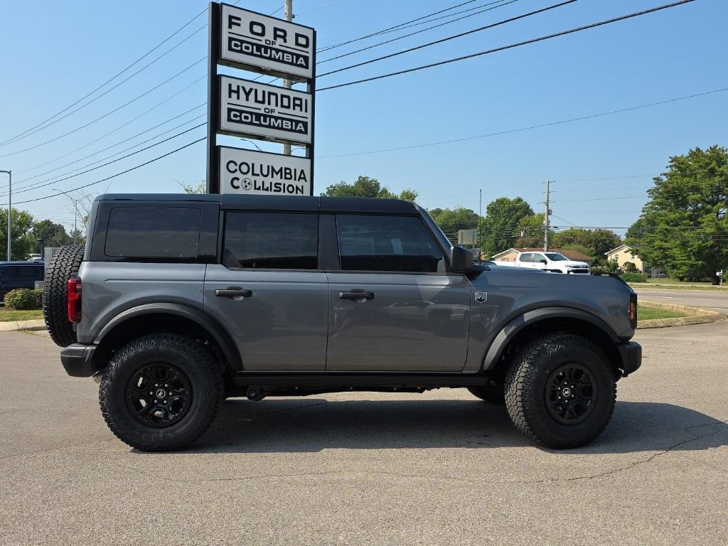 new 2025 Ford Bronco car, priced at $50,568