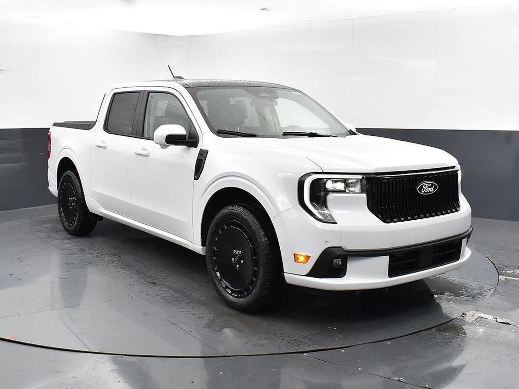 new 2025 Ford Maverick car, priced at $40,818