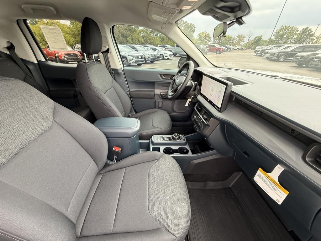 new 2025 Ford Maverick car, priced at $25,996