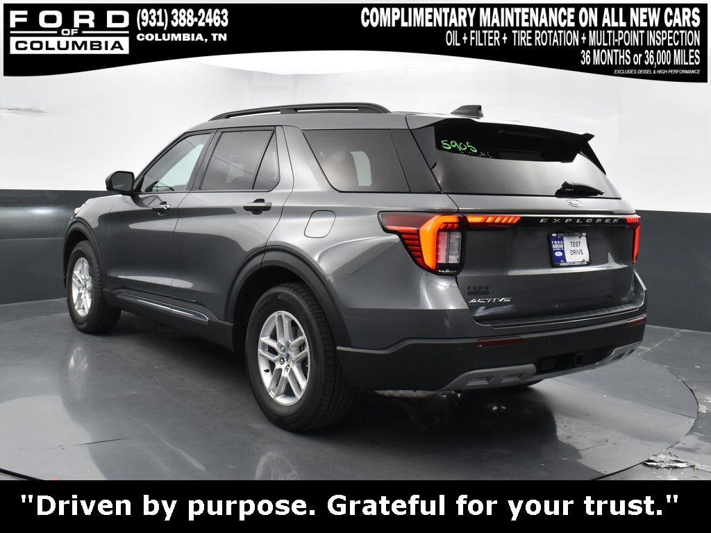 new 2025 Ford Explorer car, priced at $41,665