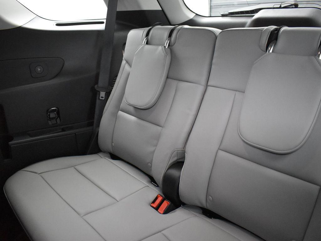 new 2025 Ford Explorer car, priced at $40,055
