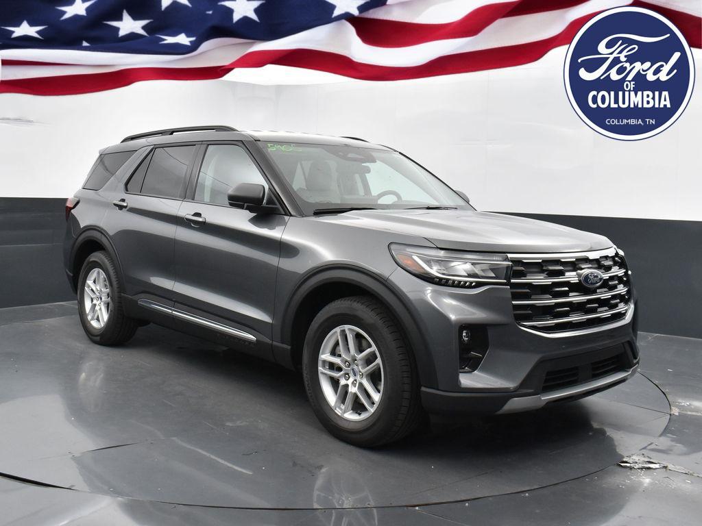 new 2025 Ford Explorer car, priced at $40,055