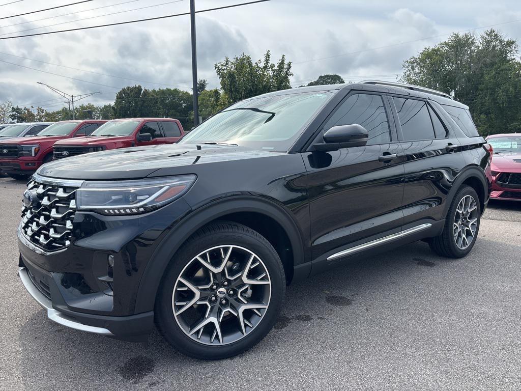 new 2025 Ford Explorer car, priced at $54,096