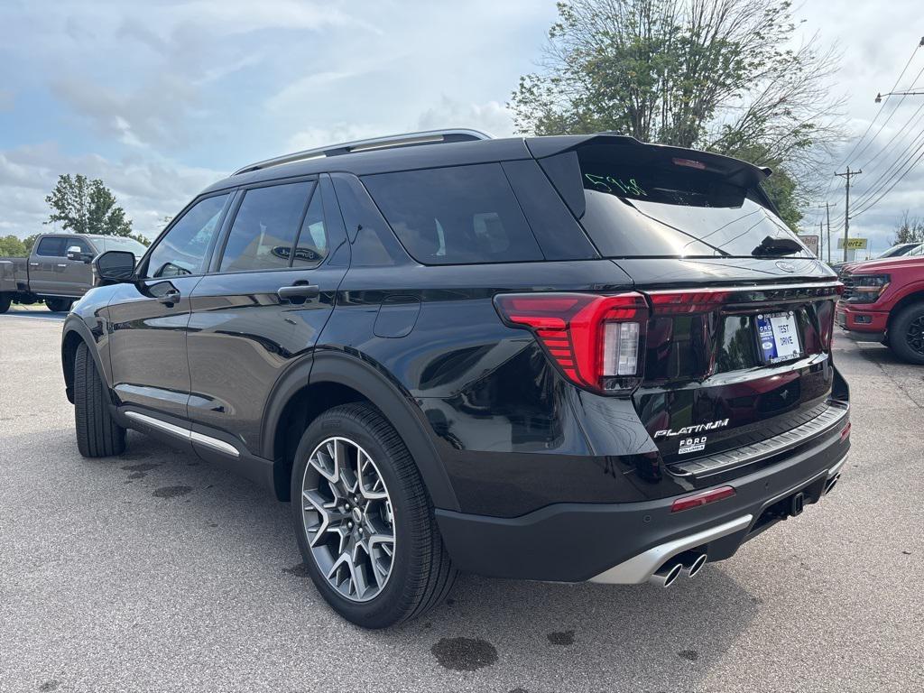 new 2025 Ford Explorer car, priced at $54,096