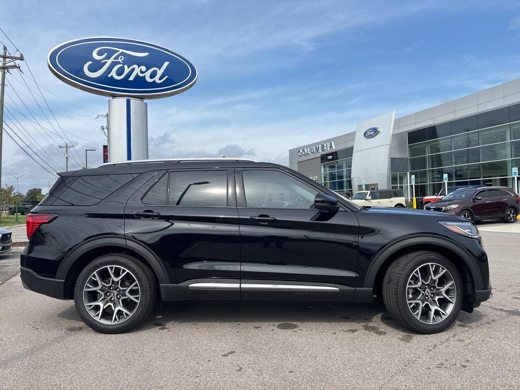 new 2025 Ford Explorer car, priced at $54,096