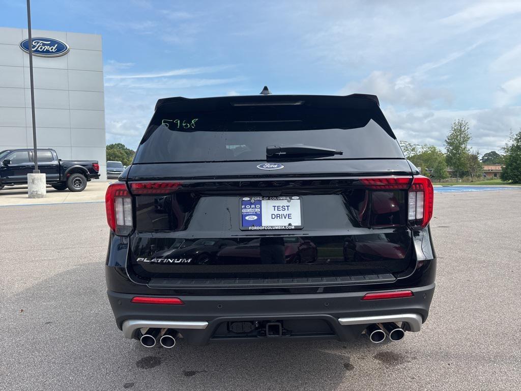 new 2025 Ford Explorer car, priced at $54,096