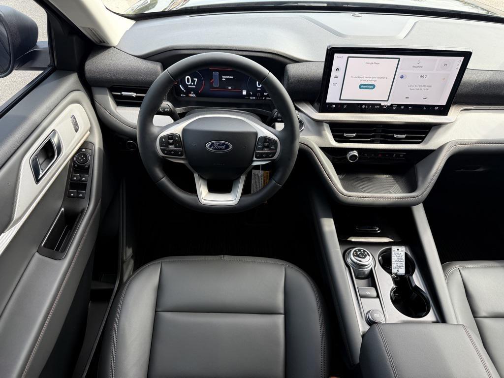 new 2025 Ford Explorer car, priced at $39,691