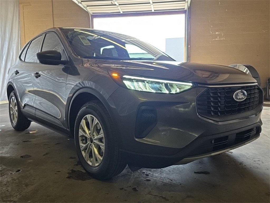 new 2025 Ford Escape car, priced at $25,496