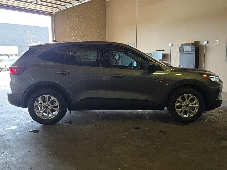 new 2025 Ford Escape car, priced at $25,496