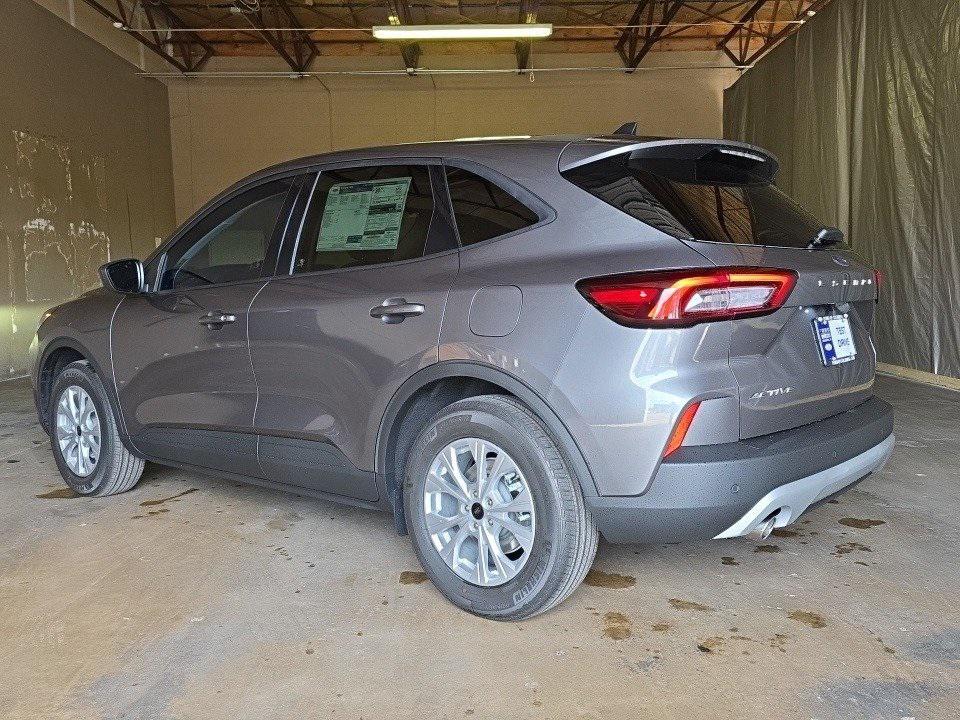 new 2025 Ford Escape car, priced at $25,496