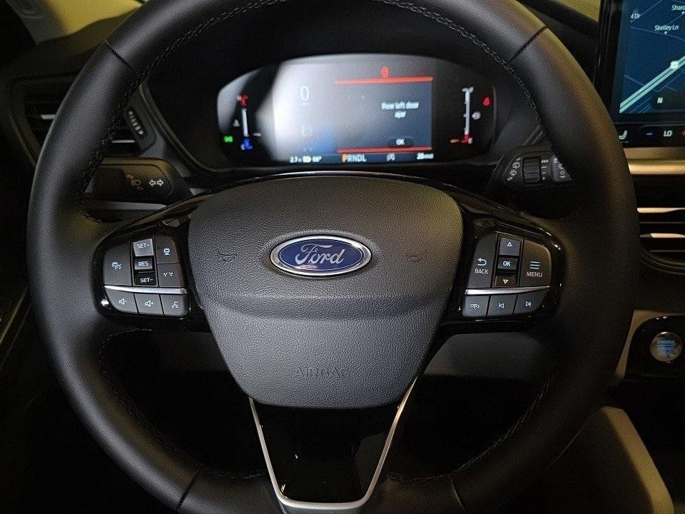 new 2025 Ford Escape car, priced at $25,496