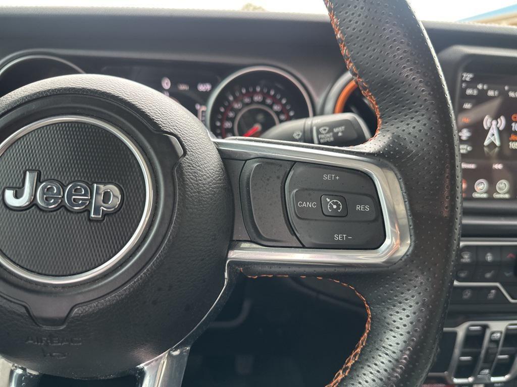 used 2022 Jeep Gladiator car, priced at $38,839