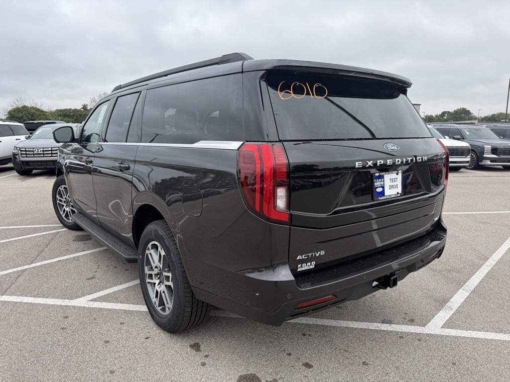 new 2025 Ford Expedition Max car, priced at $70,058