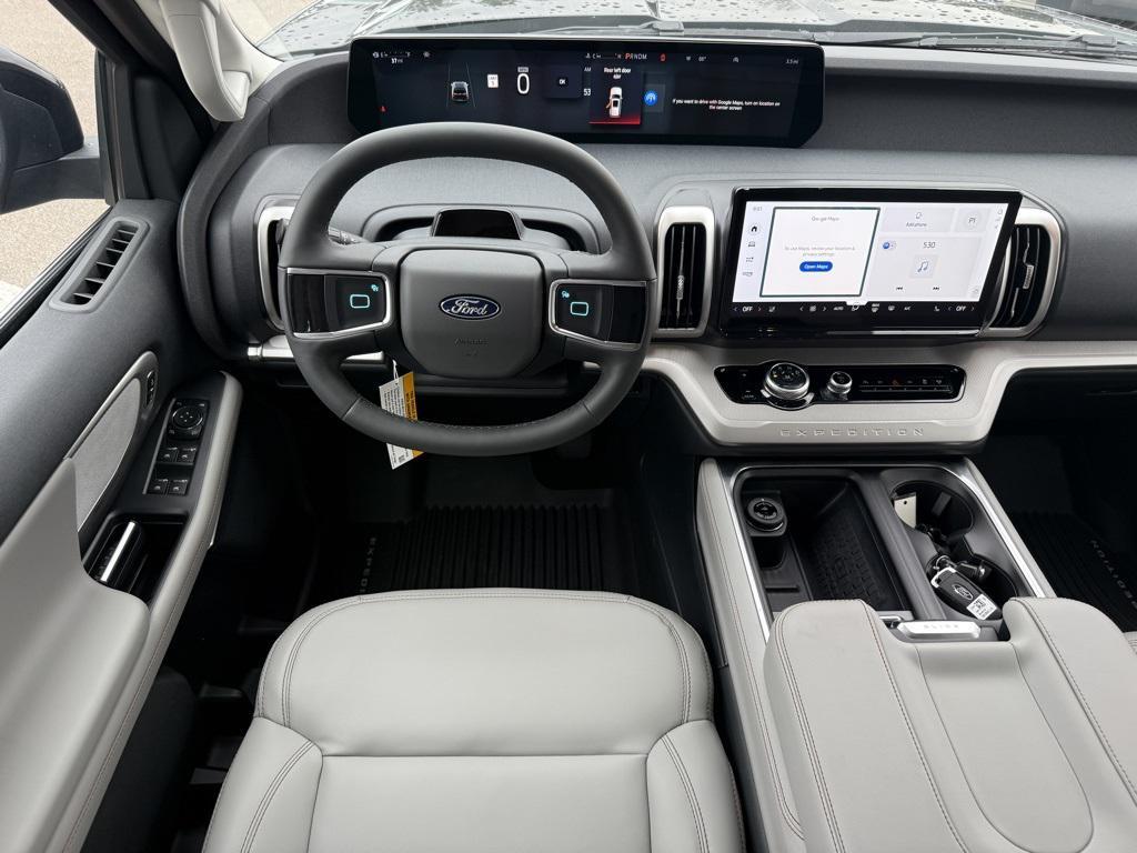 new 2025 Ford Expedition Max car, priced at $70,058