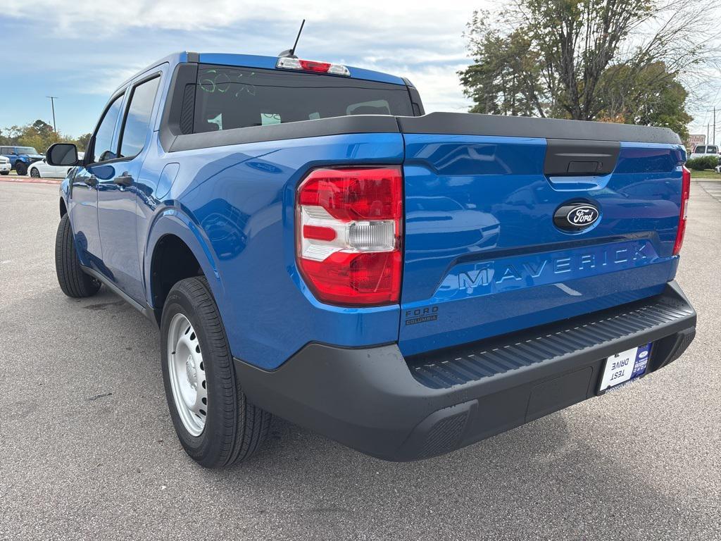 new 2025 Ford Maverick car, priced at $28,301