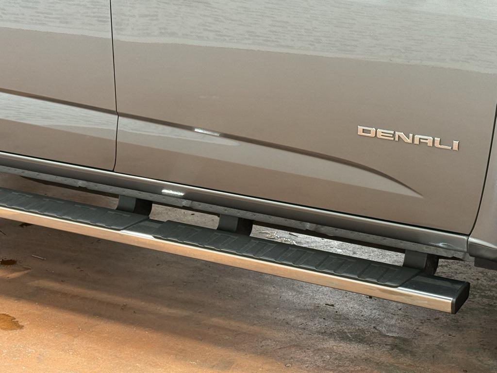 used 2020 GMC Canyon car, priced at $27,913