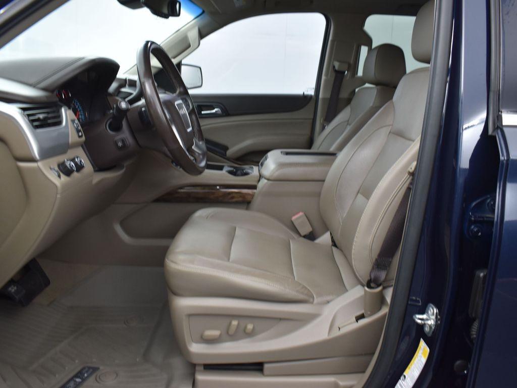 used 2019 GMC Yukon car, priced at $27,998