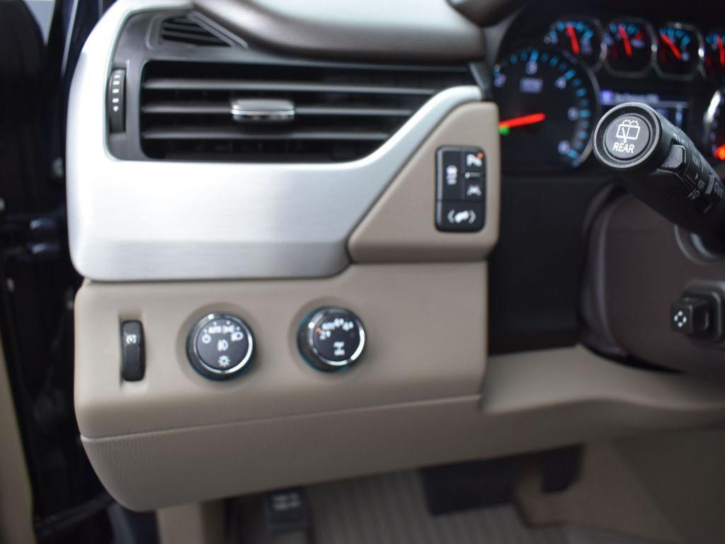 used 2019 GMC Yukon car, priced at $27,998