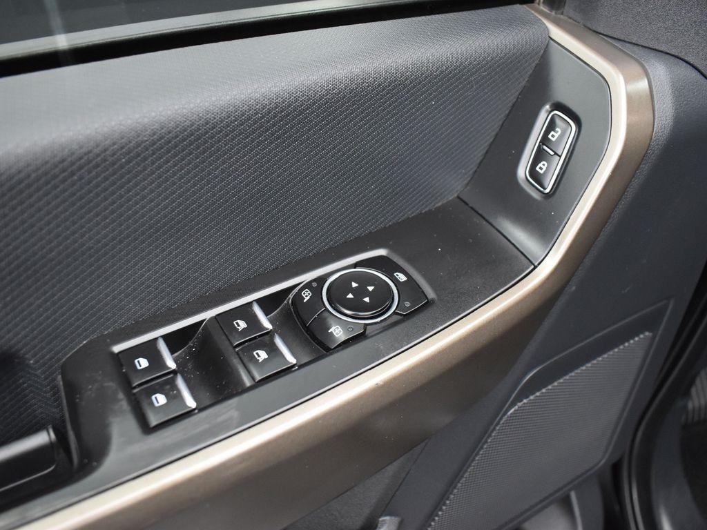 used 2023 Ford F-150 car, priced at $29,899