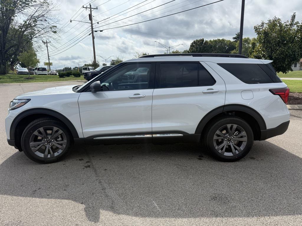 new 2025 Ford Explorer car, priced at $44,687