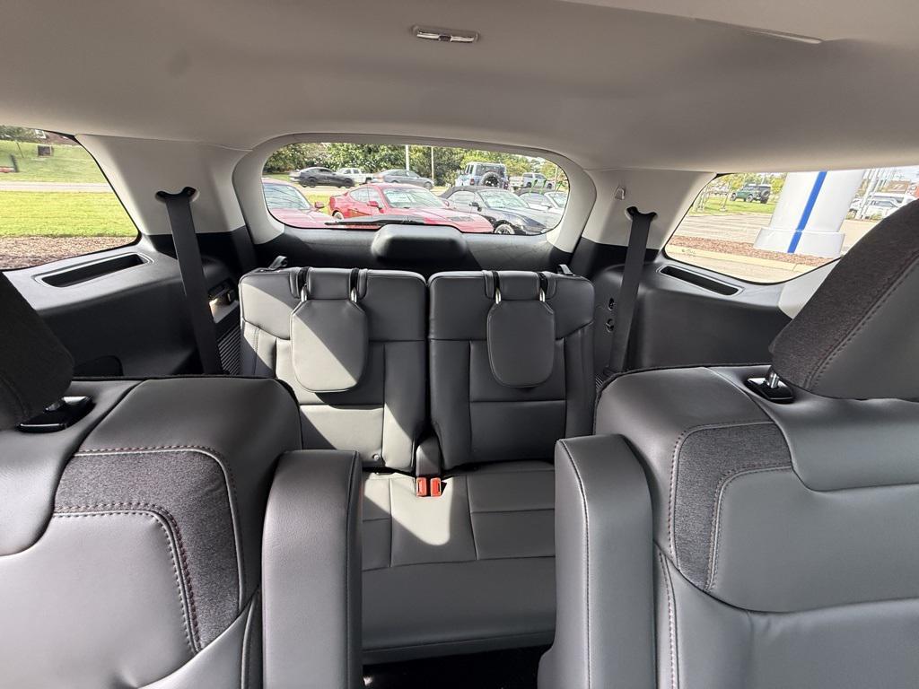 new 2025 Ford Explorer car, priced at $44,687