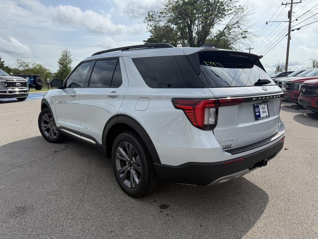 new 2025 Ford Explorer car, priced at $44,687